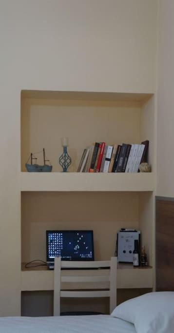 Alle'S M Shyri Studio Apartment Tiranë Luaran gambar